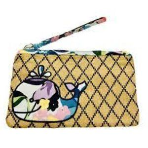 NWT Vera Bradley Factory Style Beach Wristlet
